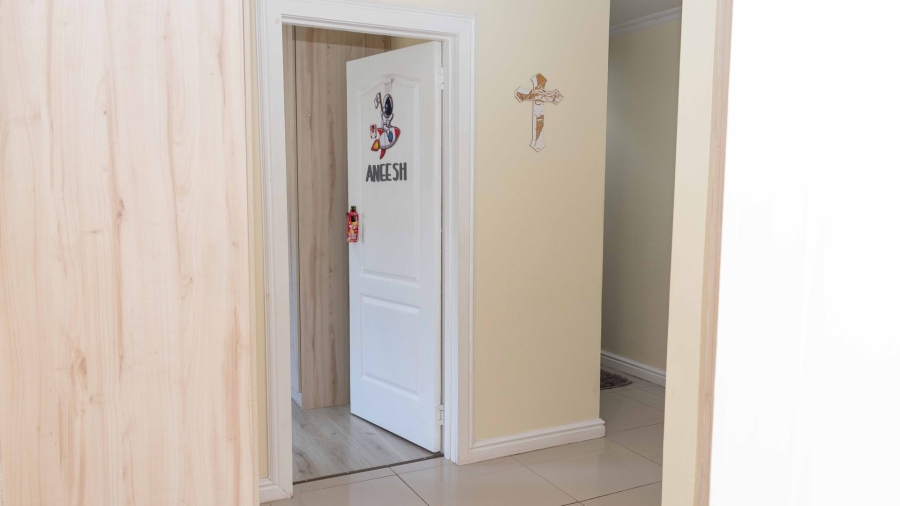 3 Bedroom Property for Sale in Lovemore Park Eastern Cape